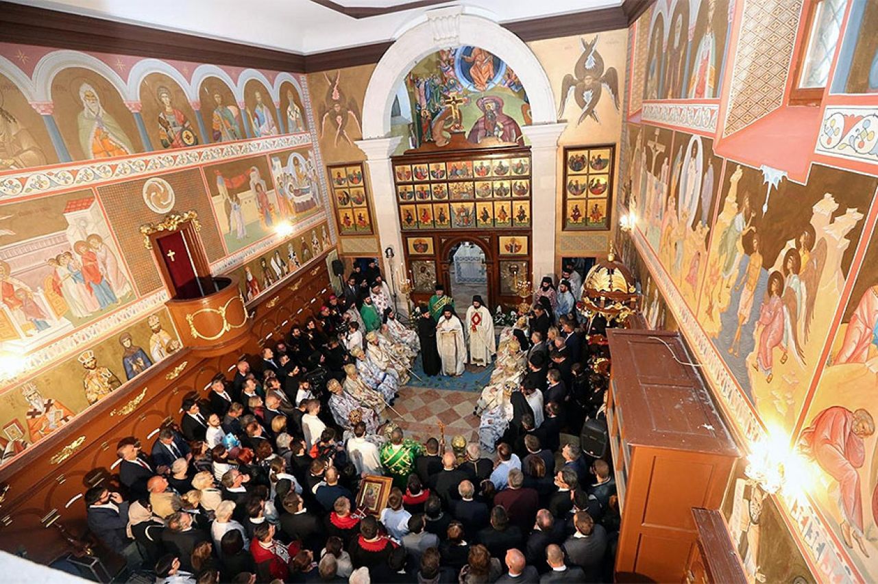 Ustoličenje-Nikodim-Kosović1.jpg - Uz poruke pomirenja u Šibeniku ustoličen Nikodim, novi episkop dalmatinski