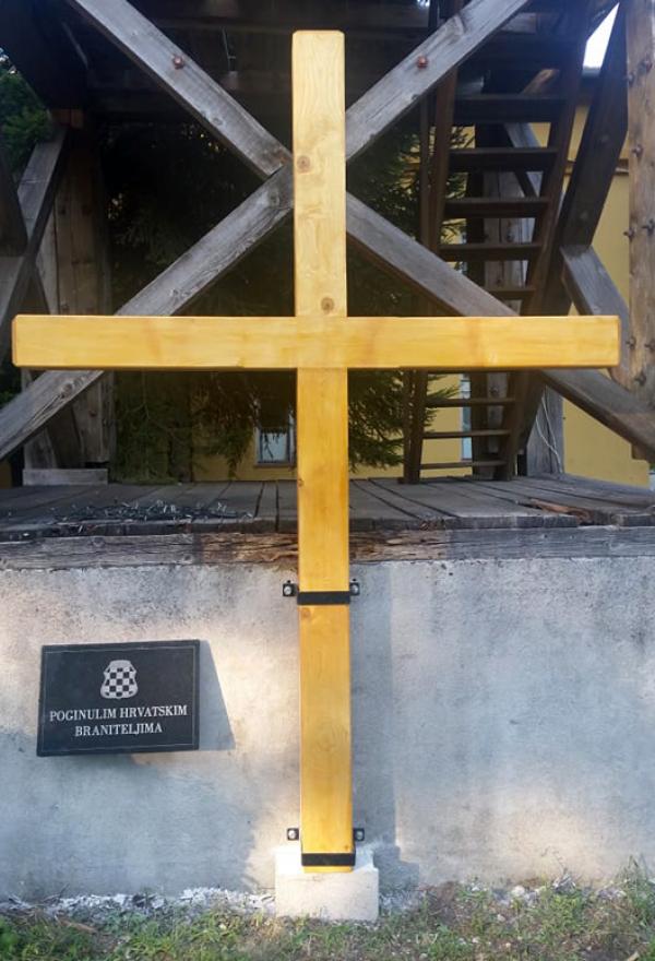 Župa Drvar - 18. Dan molitvenog sjećanja na mučenike i žrtve Banjolučke biskupije u Drvaru