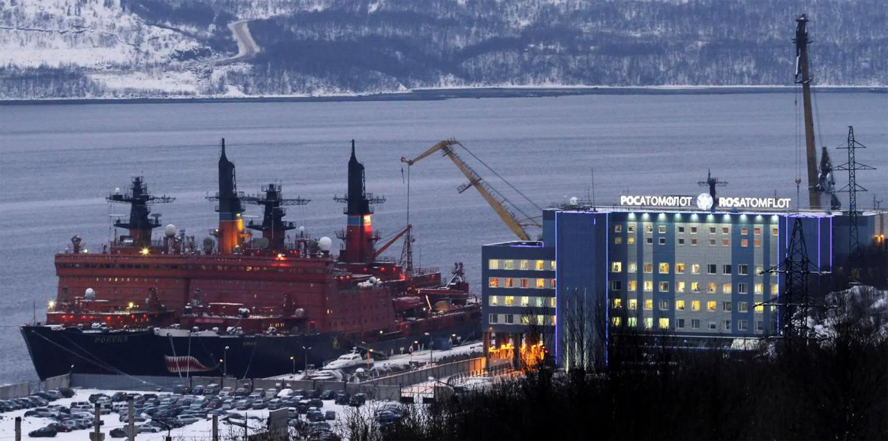 Nuklearni ledolomci Russia i Yamal u luci Murmansk - Suparništvo velikih sila zahuktava se u Arktičkom krugu 