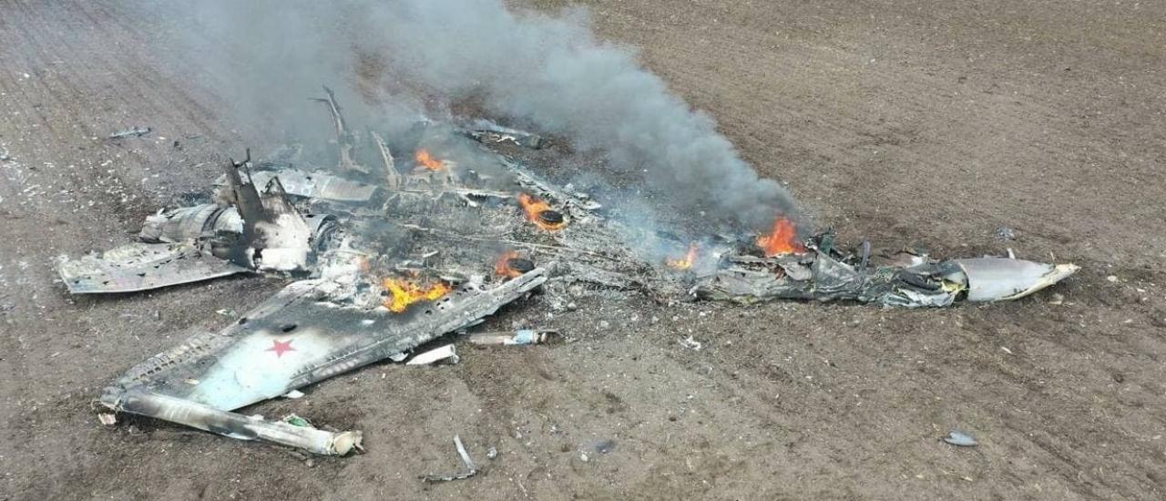 Oboreni avion - Rusi pogodili rafineriju nafte i skladište goriva u Odesi; izgubili jedan avion
