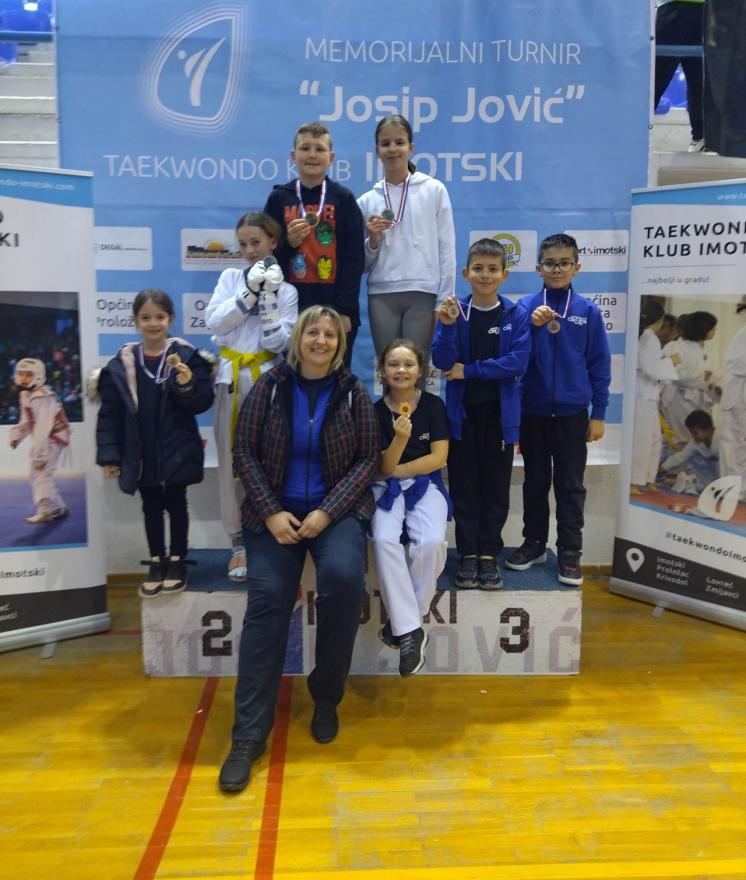Cro Star ekipa u Imotskom - 6 medalja za Taekwondo klub Cro Star u Imotskom