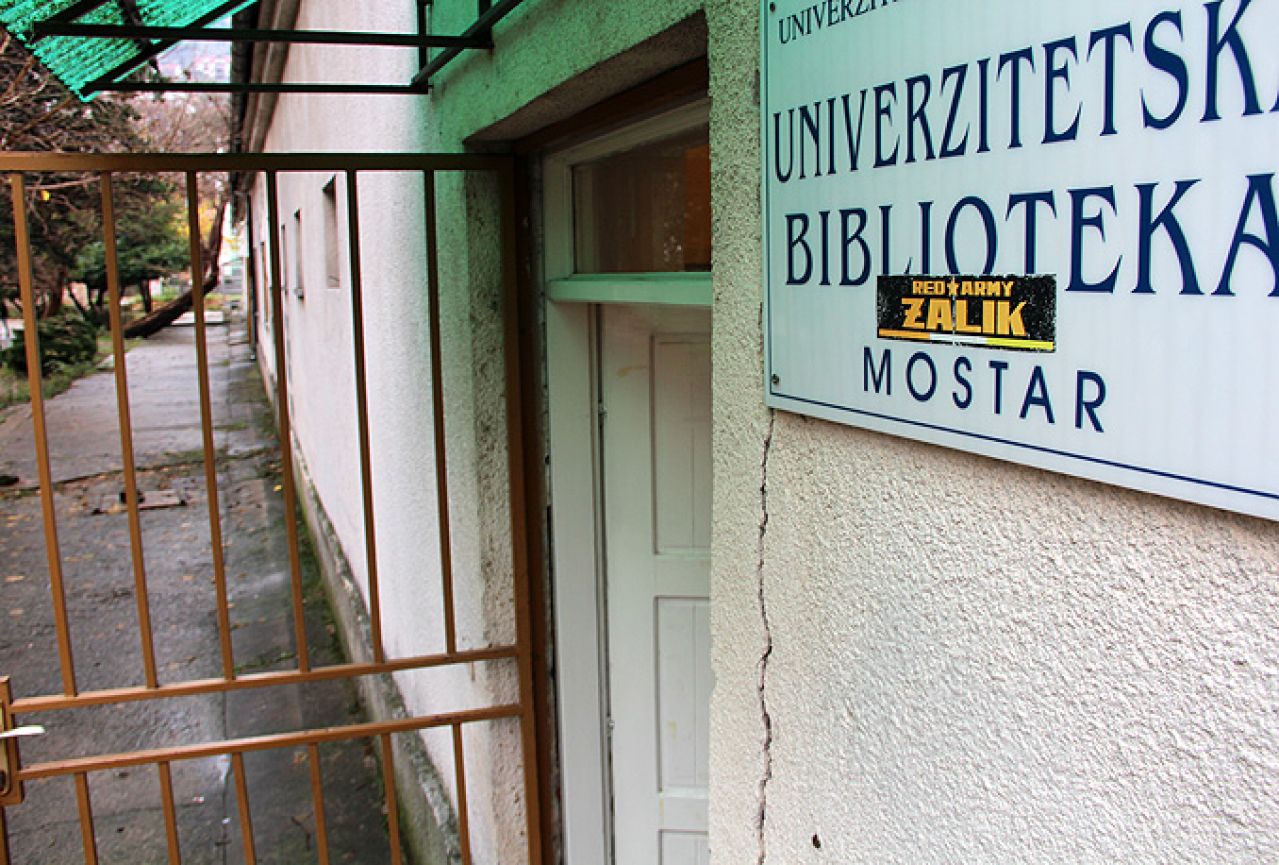 Mostar: Iz univerzitetske biblioteke ukradena sva informatička oprema