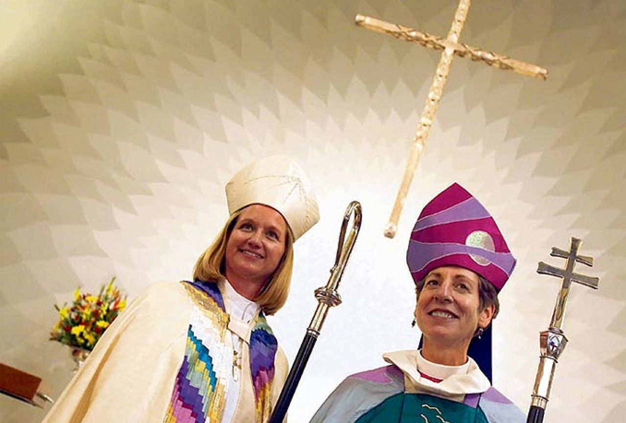 Usvojen zakon: Žene i službeno mogu biti biskupi