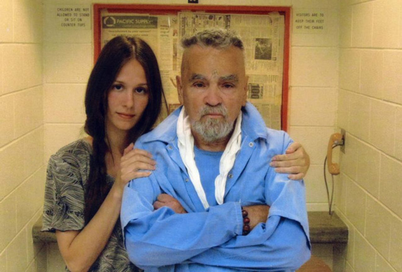Charles Manson dobio dozvolu za vjenčanje s 54 godine mlađom djevojkom