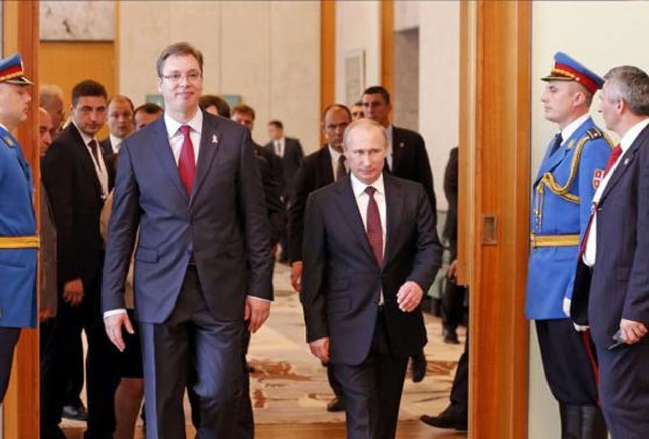 Moskva tvrdi kako EU ucjenjuje Srbiju 