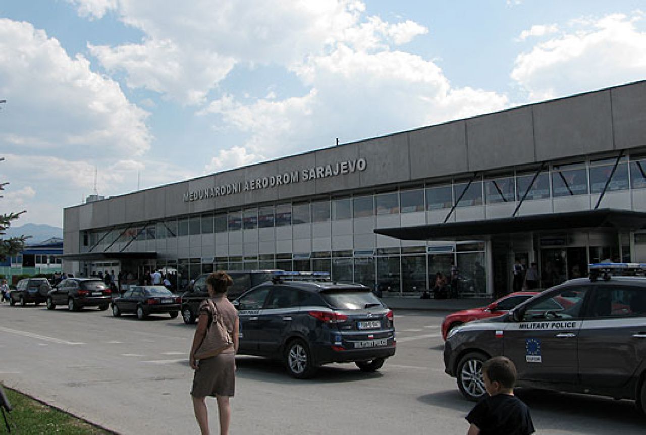 Na sarajevskom aerodromu i na GP Izačić uhićene dvije osobe