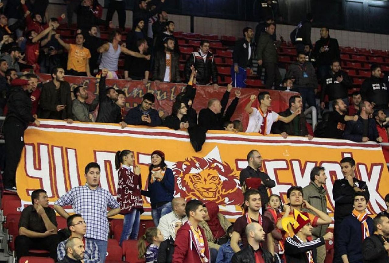 Zvezdaši: Turci su nam prijetili na srpskom i provocirali albanskim i bosanskim zastavama