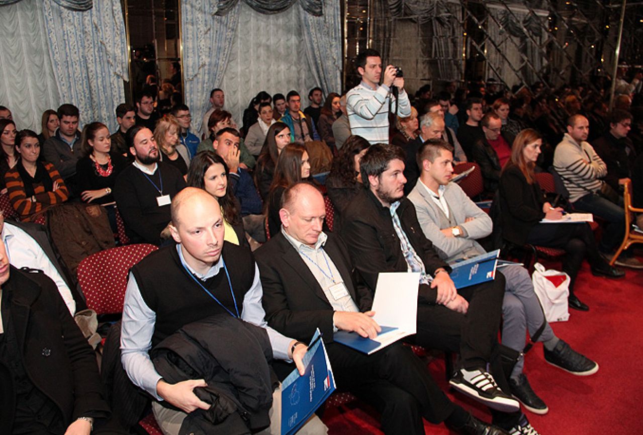 Konferencija u Mostaru: Kako se odnosimo prema prošlosti?