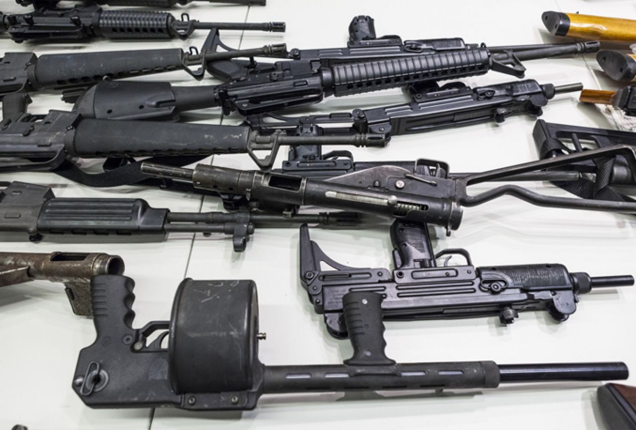 Biraj život bez oružja: Uništeno 430 komada naoružanja
