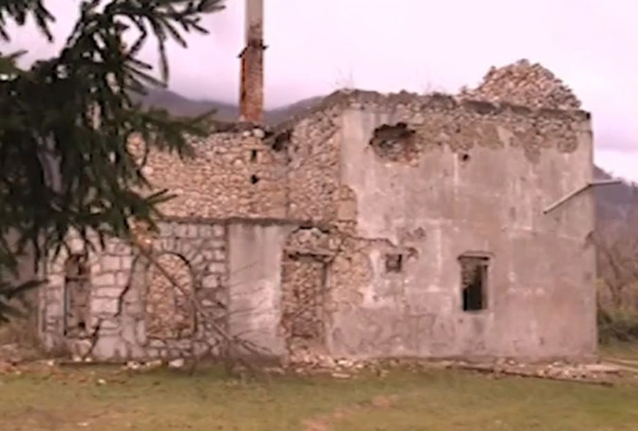 Šantića vila: Nacionalni spomenik izložen propadanju