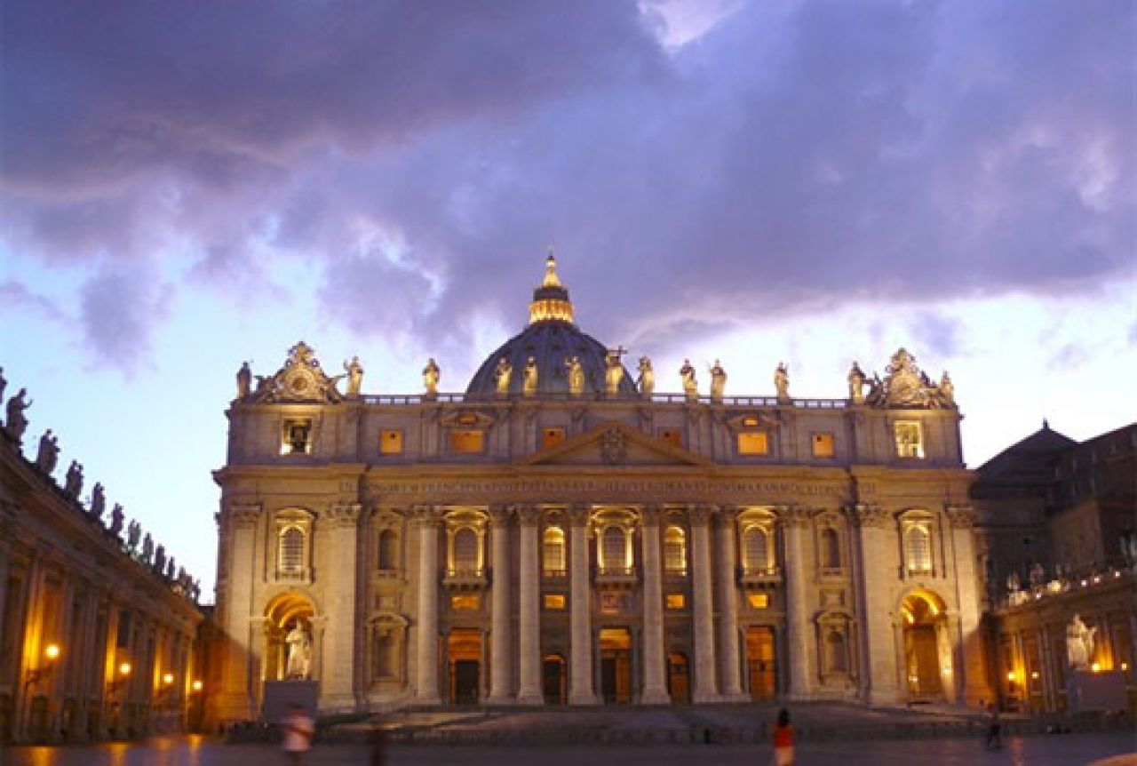Vatikan na računima otkrio stotine milijuna eura za koje nije znao