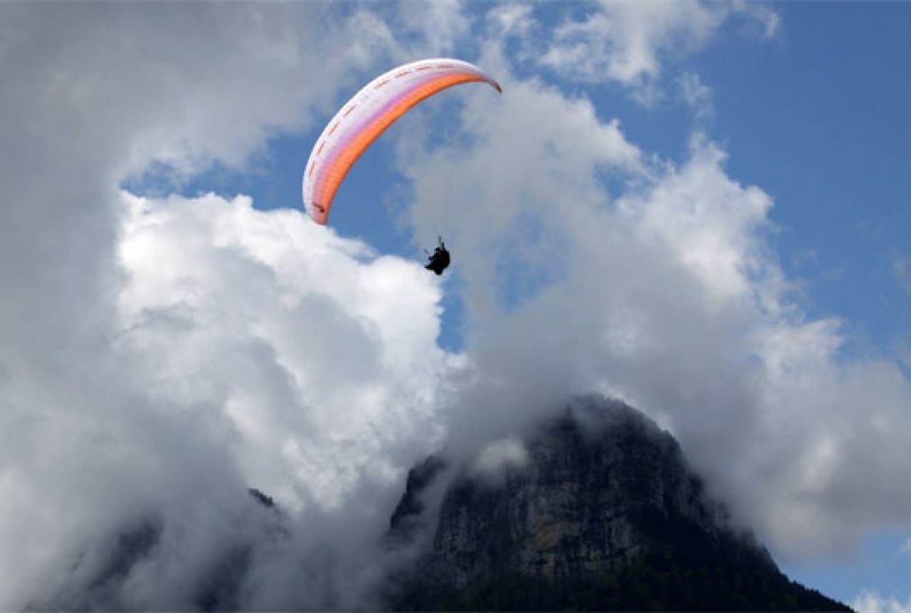 Ekstremni osjećaj zadovoljstva: Paragliding stiže na turističku kartu Mostara