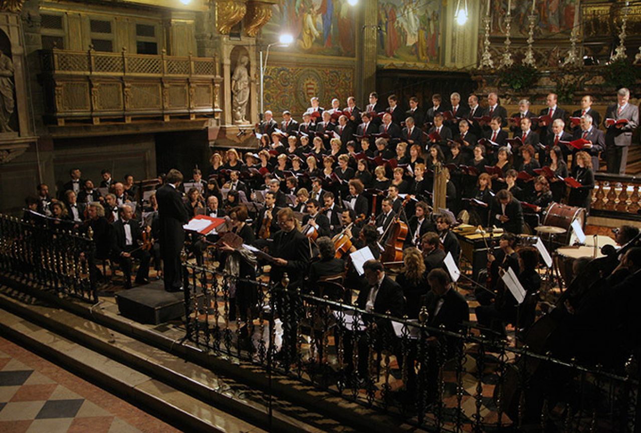 U nedjelju u mostarskoj katedrali Adventski koncert
