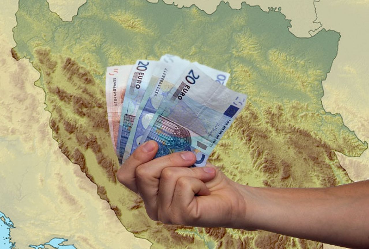 Može li 800 milijuna eura kupiti dogovor u BiH?