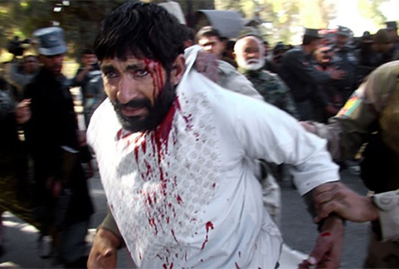 Talibani upali u banku: 10 osoba ubijeno, a 14 ranjeno