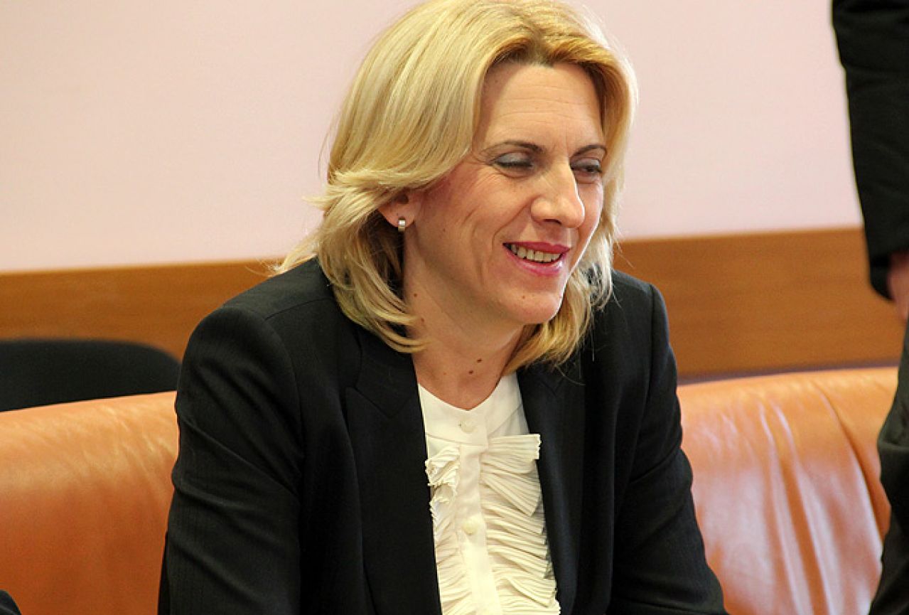 Željka Cvijanović nova - stara premijerka Vlade RS