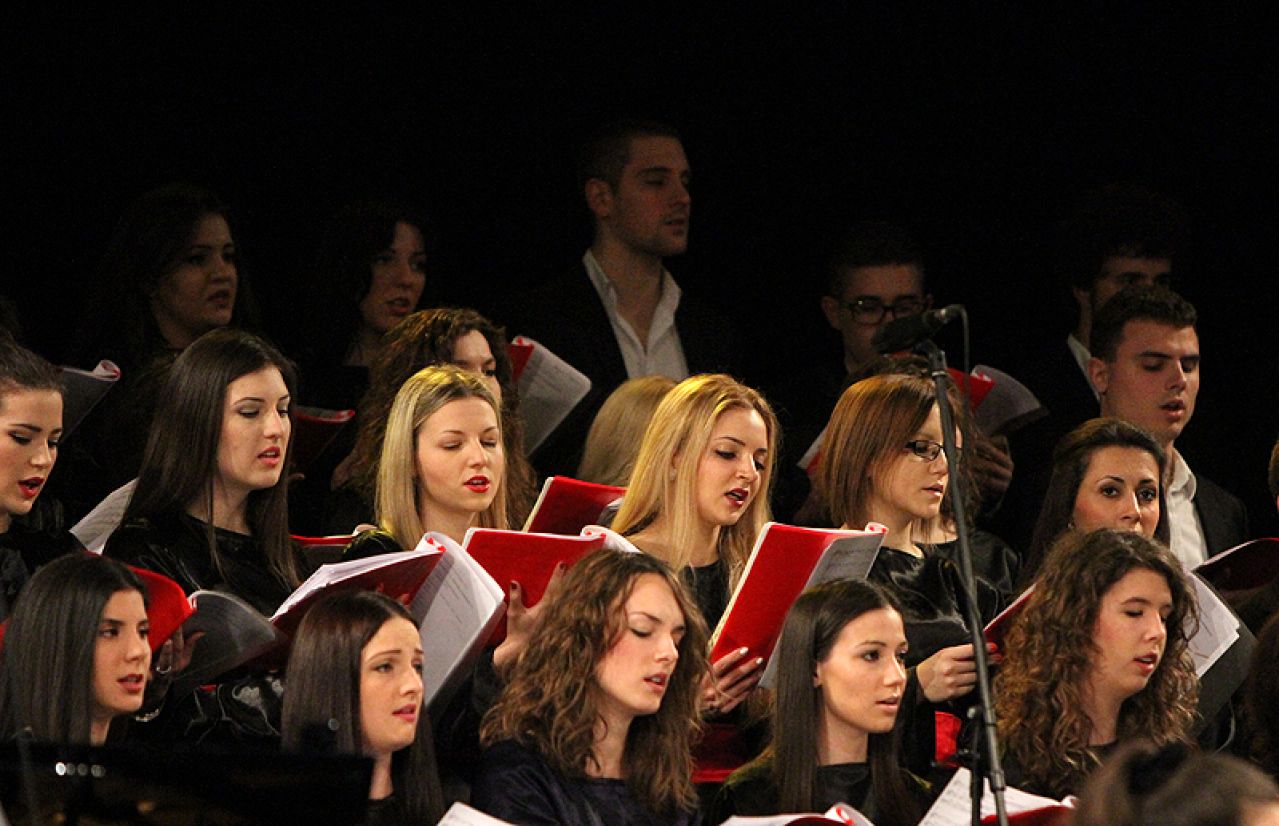 U ponedjeljak koncert Simfonijskog orkestra i Pro musice: Sretan ti Božić, narode moj
