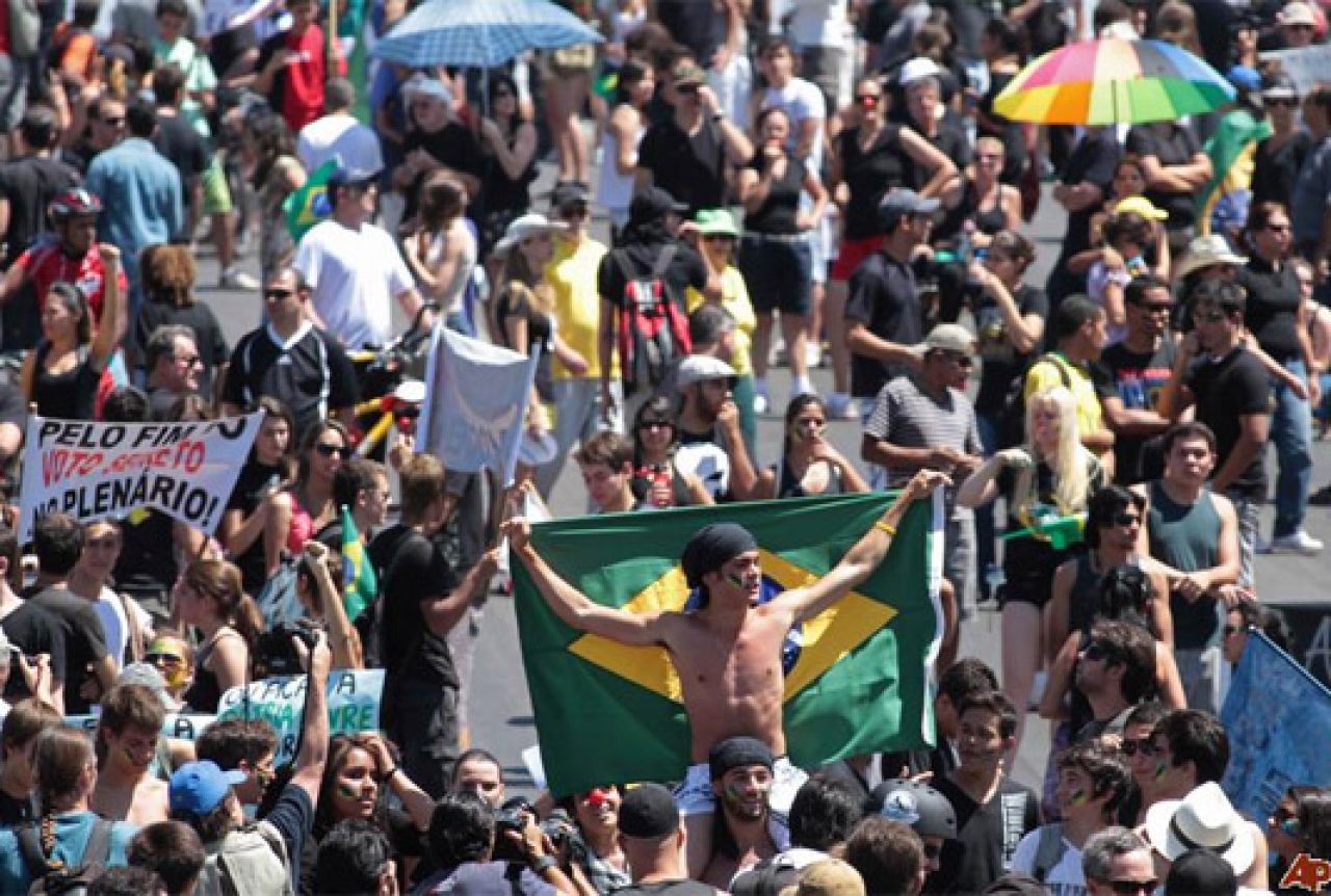Brazil - prosvjed protiv troškova SP