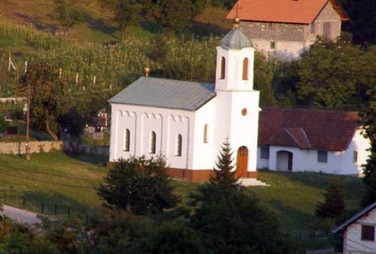 Kamenovan pravoslavni hram