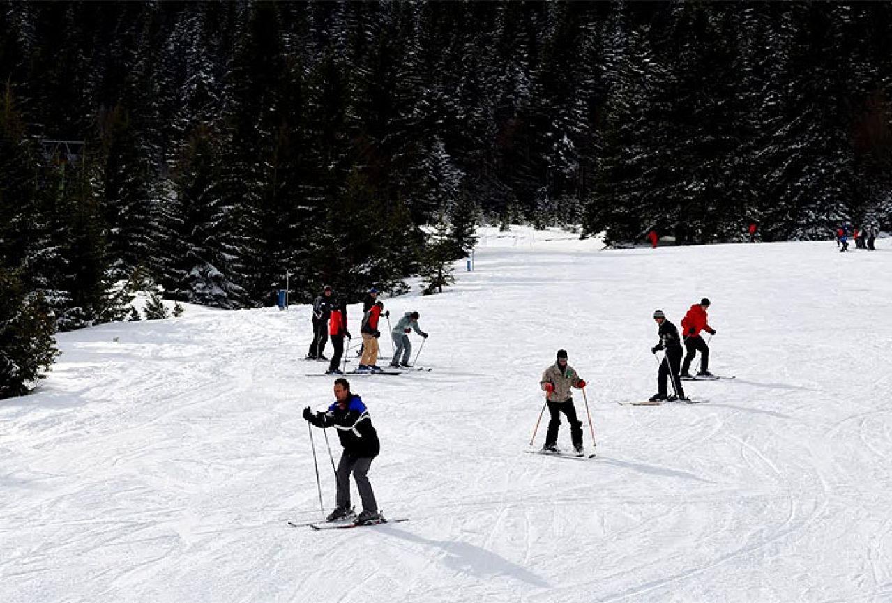 Hercegovci uče skijati na Kupresu