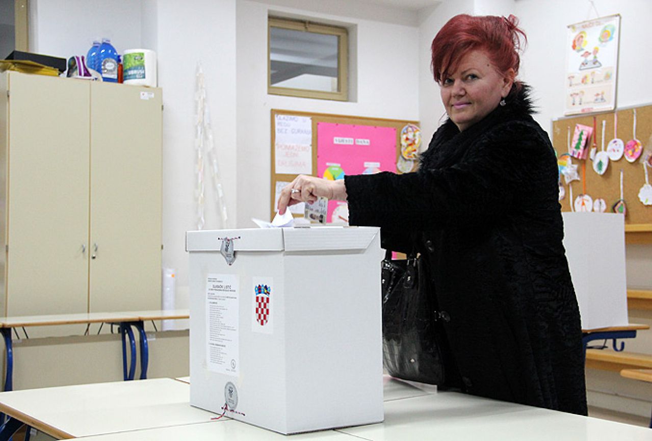 Analitičari: Ovi izbori uvertira su u pobjedu HDZ-a na parlamentarnim izborima