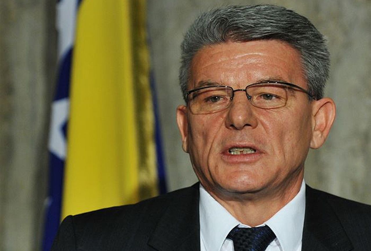 SDA: Pokušaj diskreditacije Džaferovića ima cilj otežati formiranje vlasti na državnoj razini