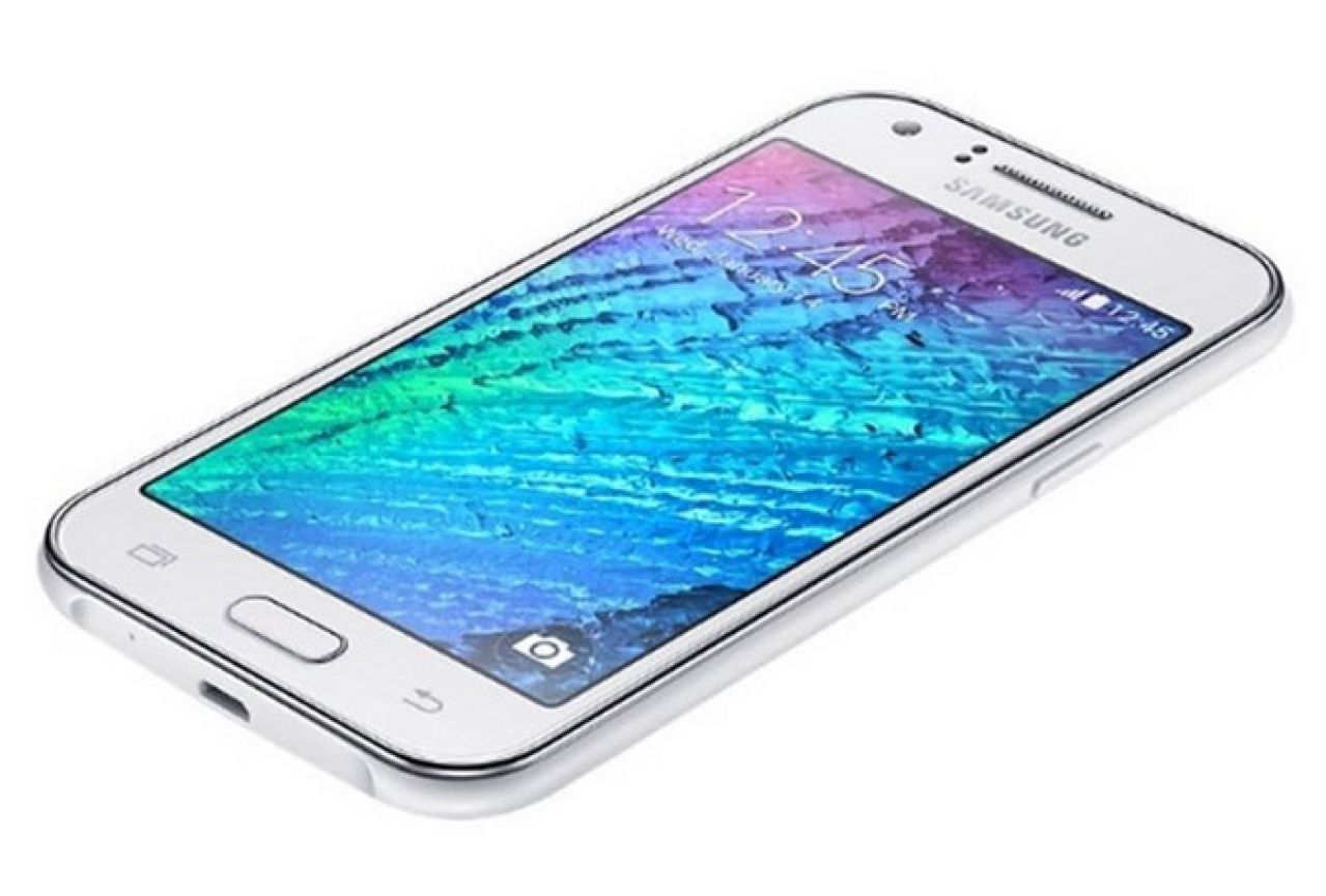 Samsung službeno predstavio najnoviji Galaxy J1!