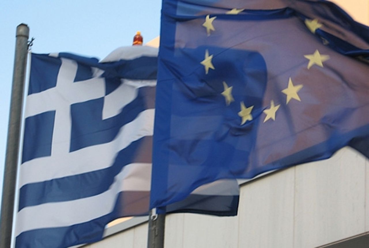 Grčka će morati napustiti eurozonu
