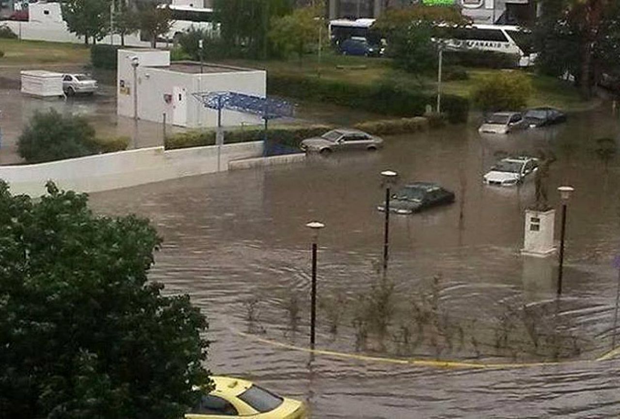 Štete kod poplavljenih gospodarskih objekata 90,3 milijuna KM