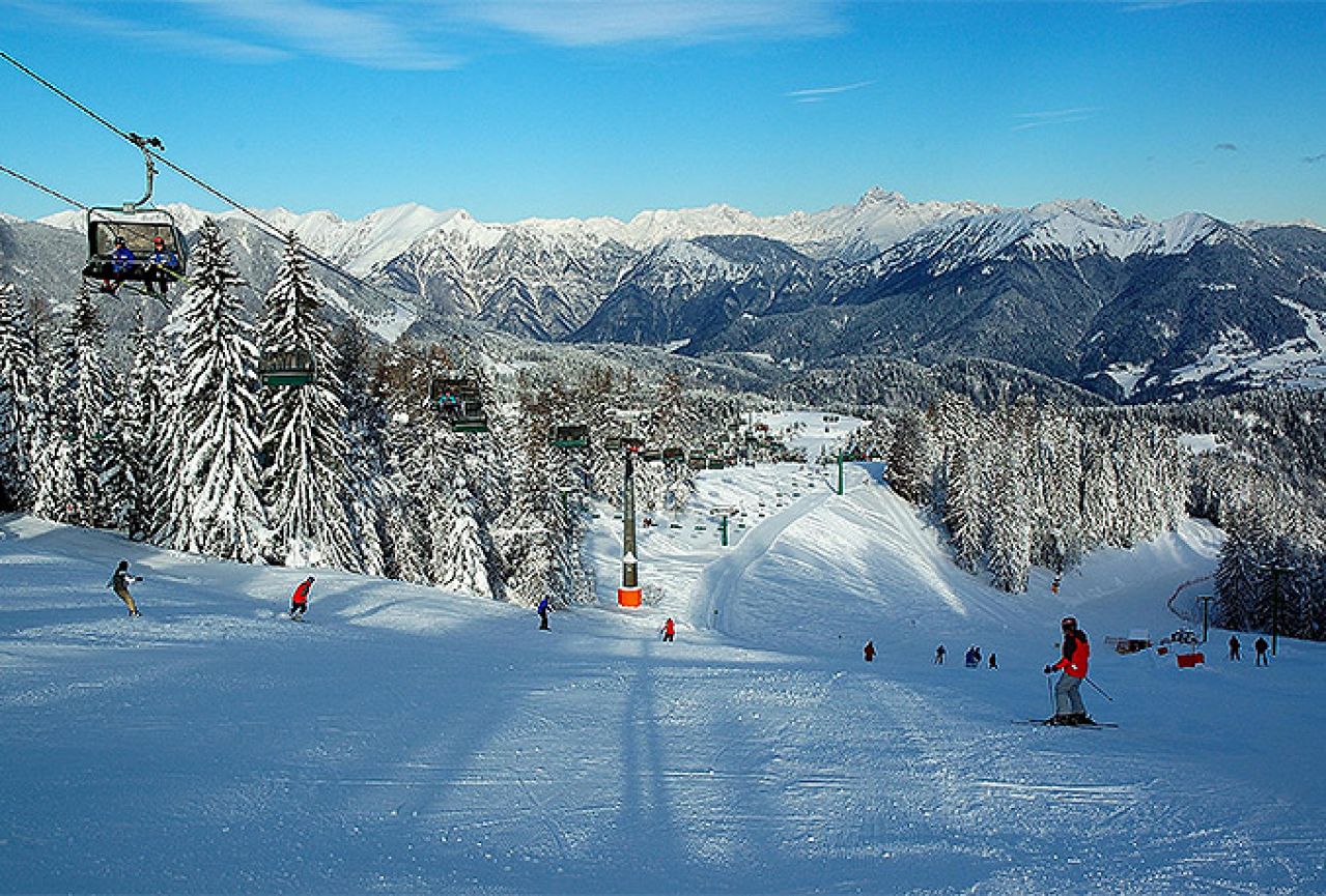 Kupres: Održano prvenstvo Herceg-Bosne u skijanju