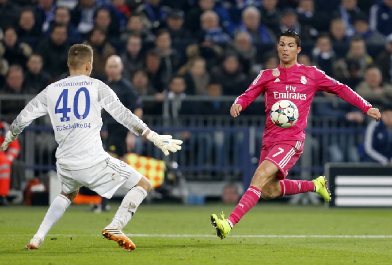 Real opet lako sa Schalkeom, Ronaldo prekinuo mali post