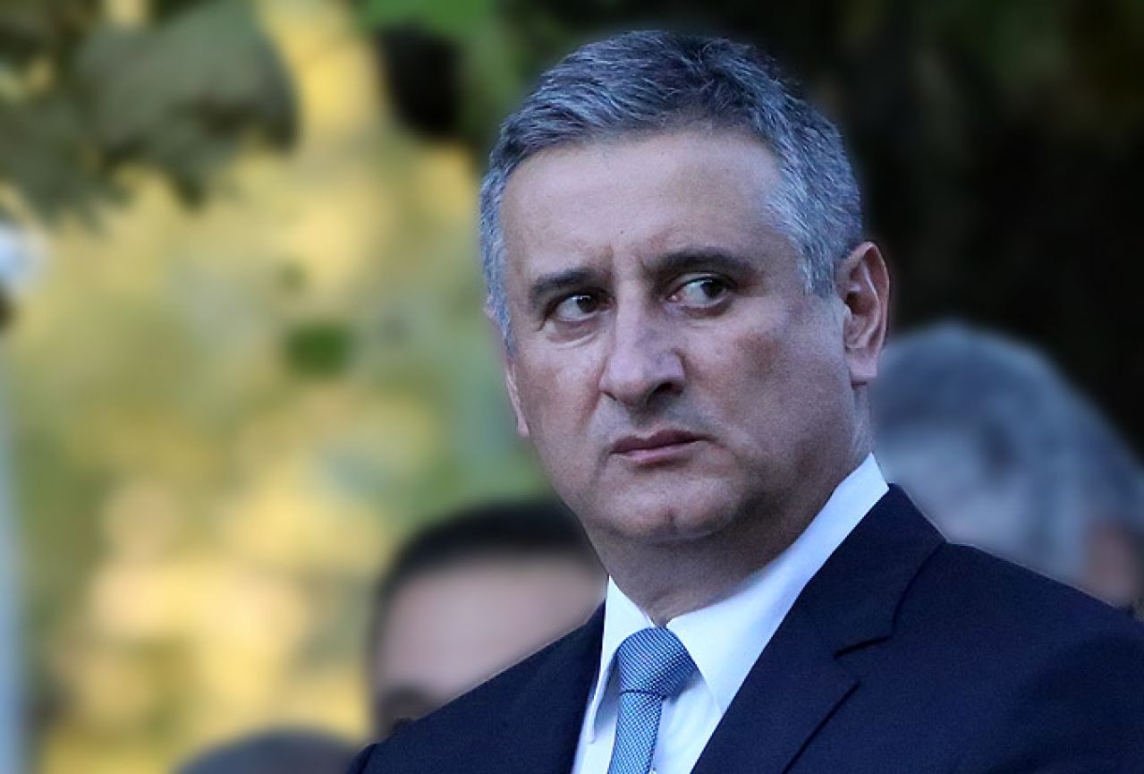 Karamarko: Moramo početi s 'drugim Domovinskim ratom'