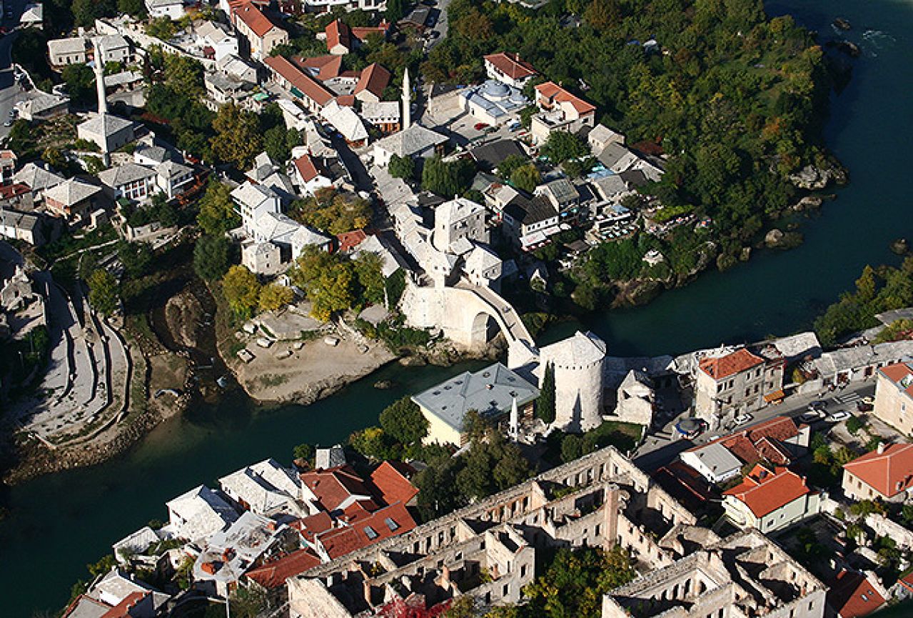 Stari grad je u federalnim rukama, a Federacija nije dala ni marku