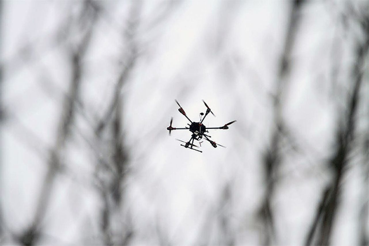 Uhićena tri novinara Al-Jazeere jer su htjeli snimati dronom iznad Pariza