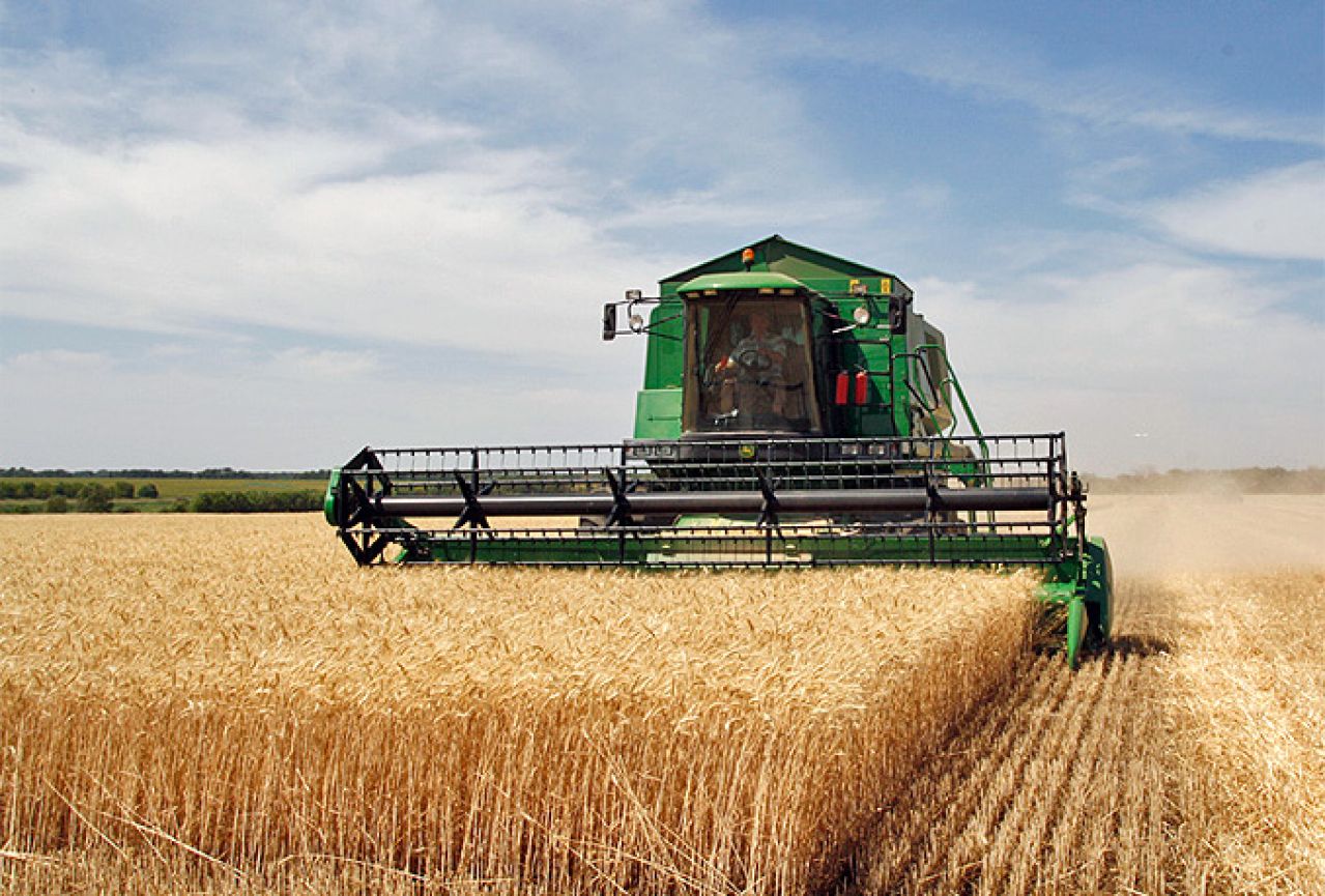 Poljoprivrednici SBŽ-a traže hitnu isplatu poticaja proizvodnje