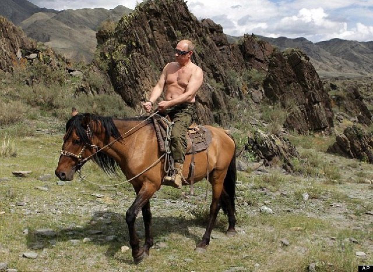 Putin je 'goli car'