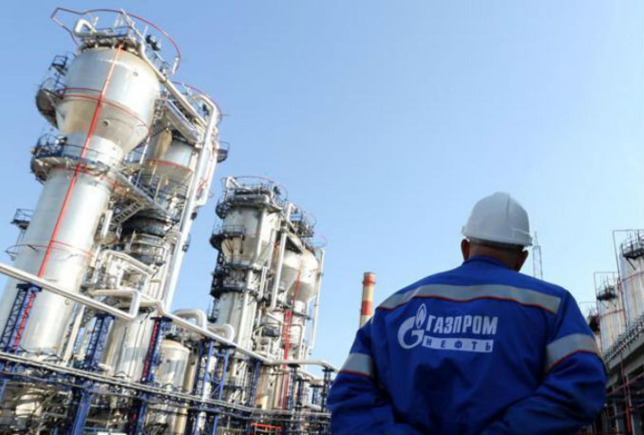 Ukrajinski Naftogaz uplatio 15 milijuna ruskom Gazpromu