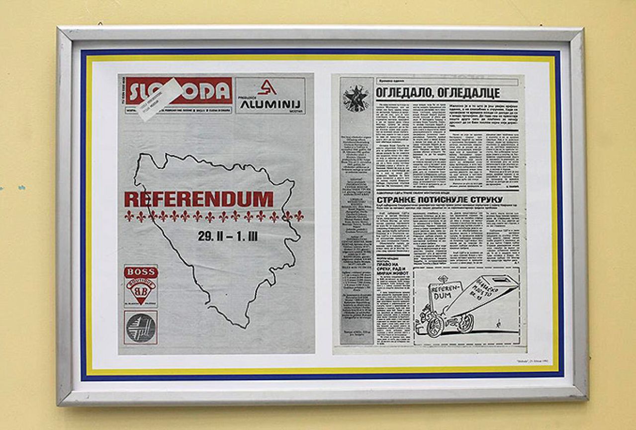 Izložba bh. tiska u Mostaru: Za referendum su bili Mirza Delibašić, Mustafa Nadarević, Vinko Puljić
