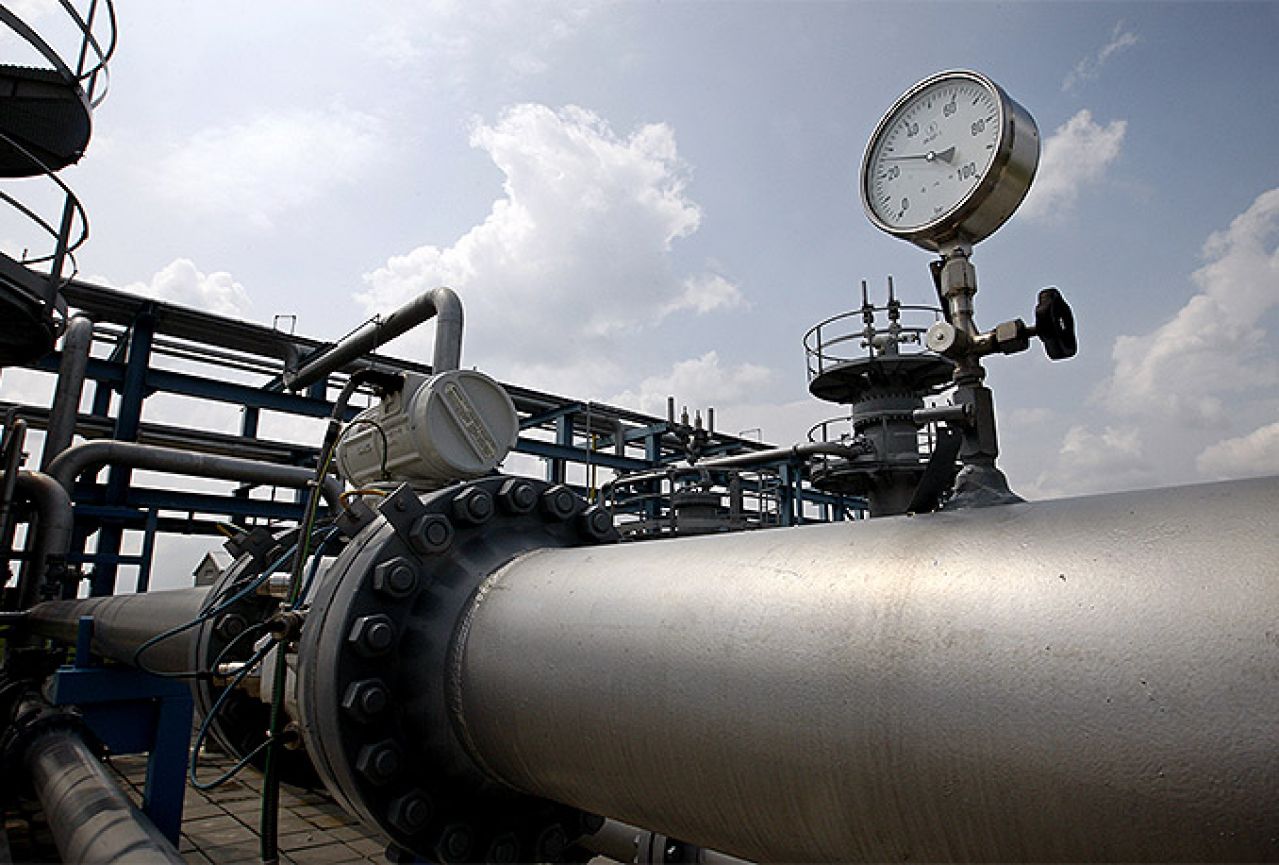 Postignut dogovor za nastavak isporuke plina Ukrajini i Europi