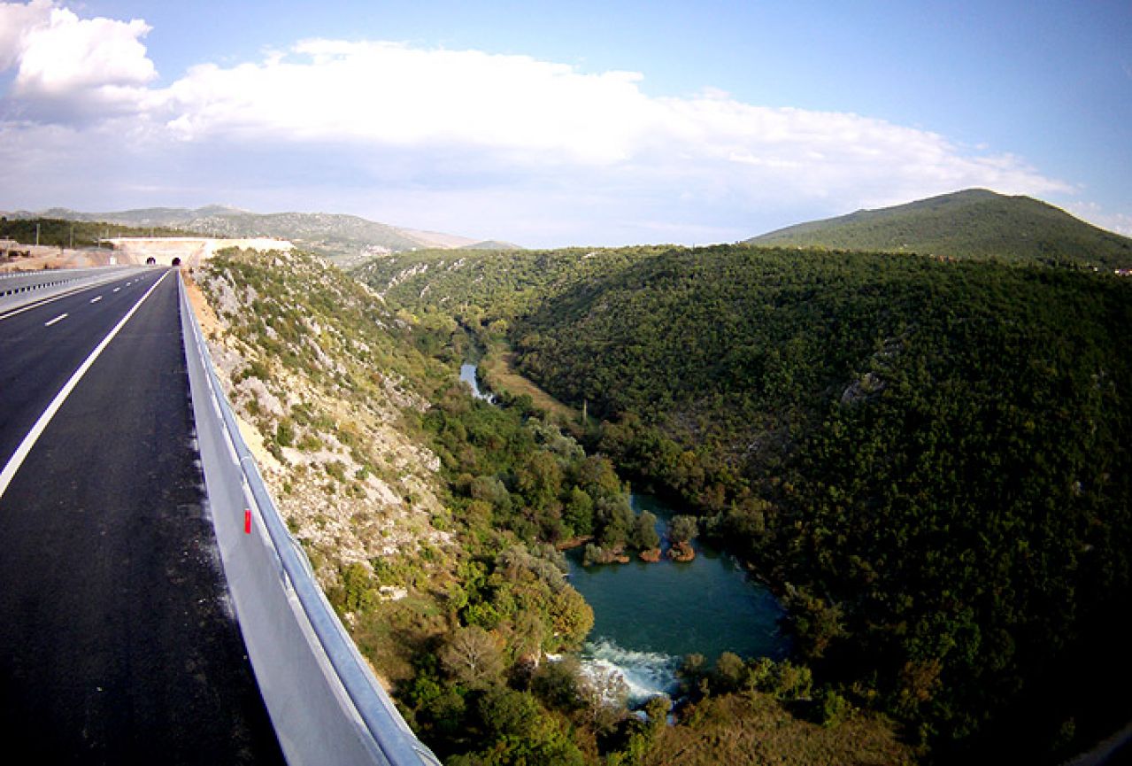 Autoceste ne odustaju od skraćivanja trase od Konjica do Mostara
