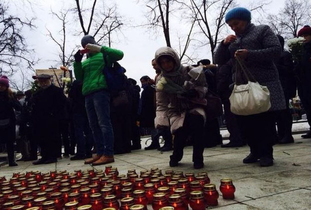 U Moskvi pokop Borisa Njemcova, ključna svjedokinja u Ukrajini