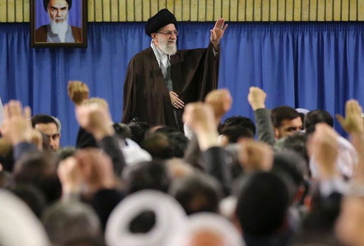 Iranski vrhovni vođa "zdravog i opuštenog izgleda"