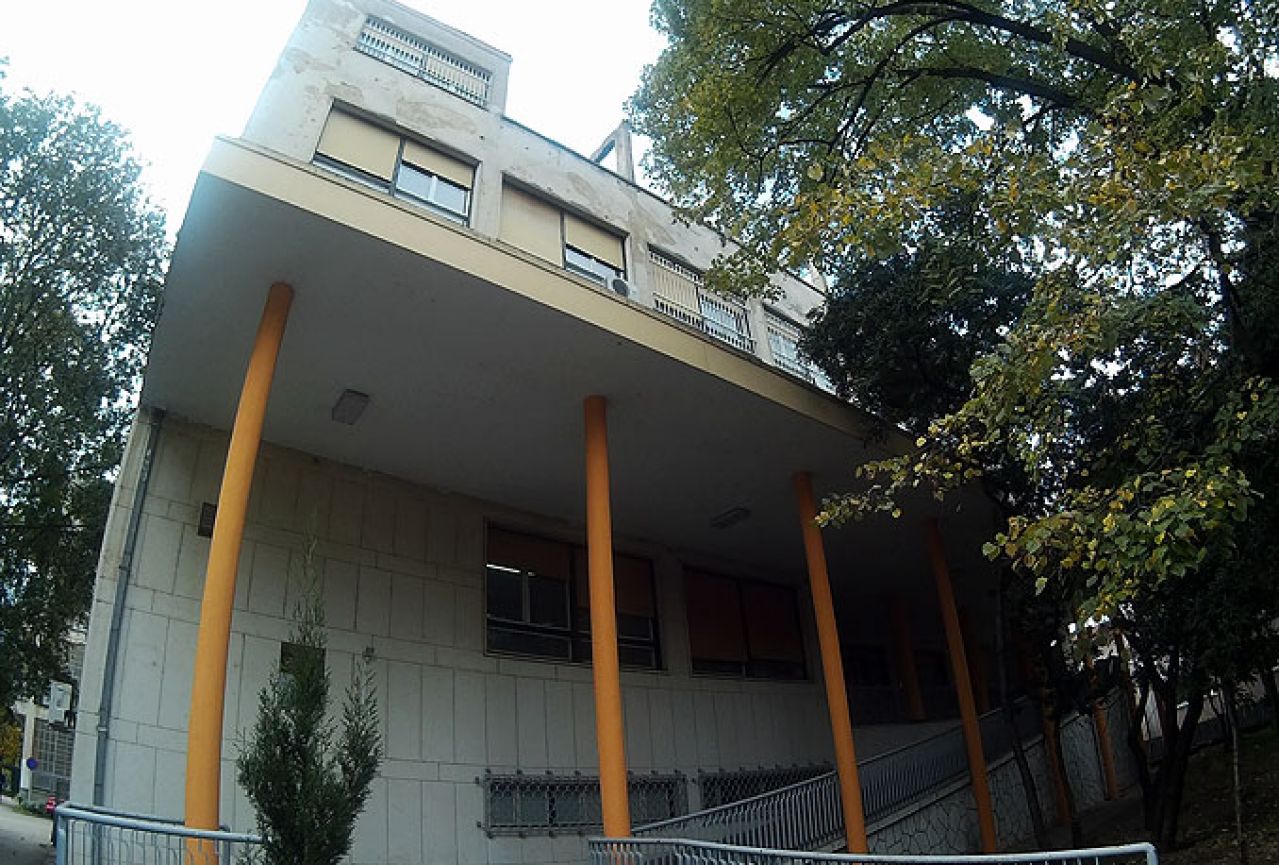 Kriju bolest: U Mostaru hospitalizirano 600 osoba zbog mentalnog oboljenja