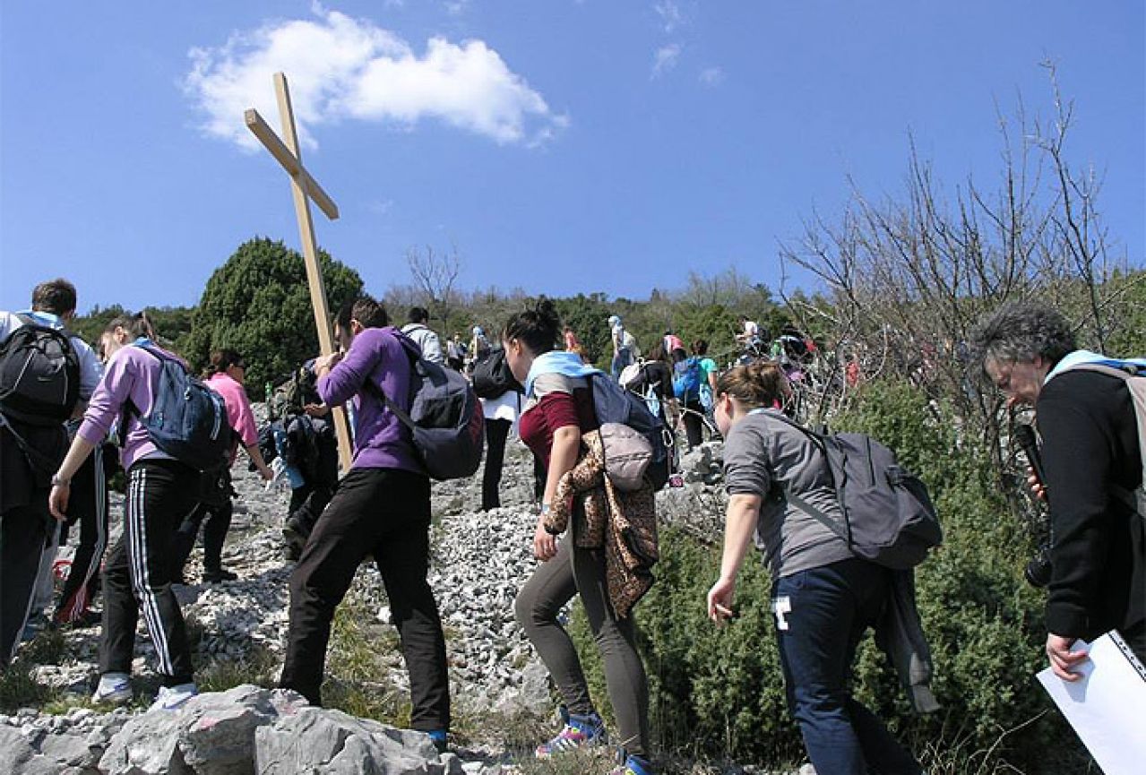 Najavljujemo Planinarski križni put mladih