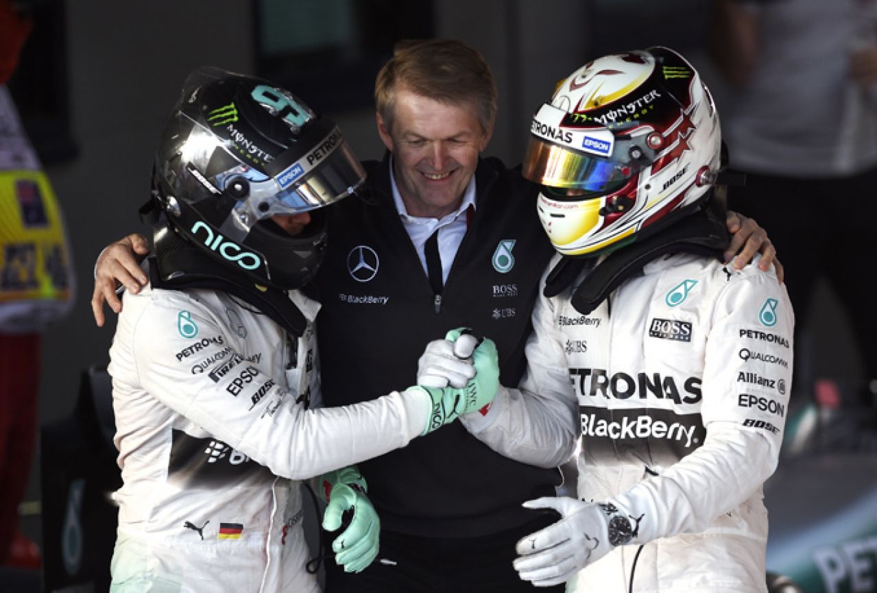 Mercedesi dominantni: Hamilton slavio ispred Rosberga