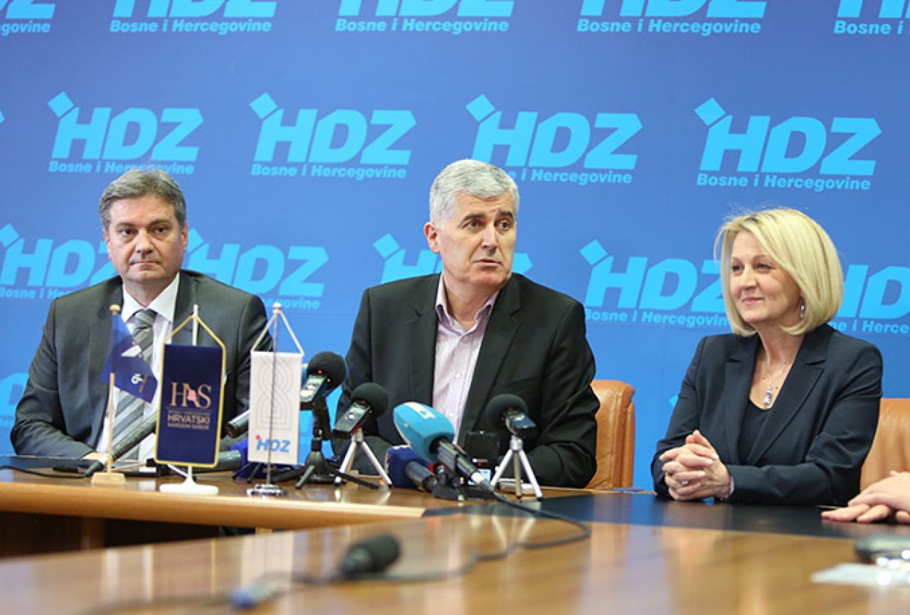 Predstavljeni HDZ-ovi ministri: Dali ono što su nudili javnosti