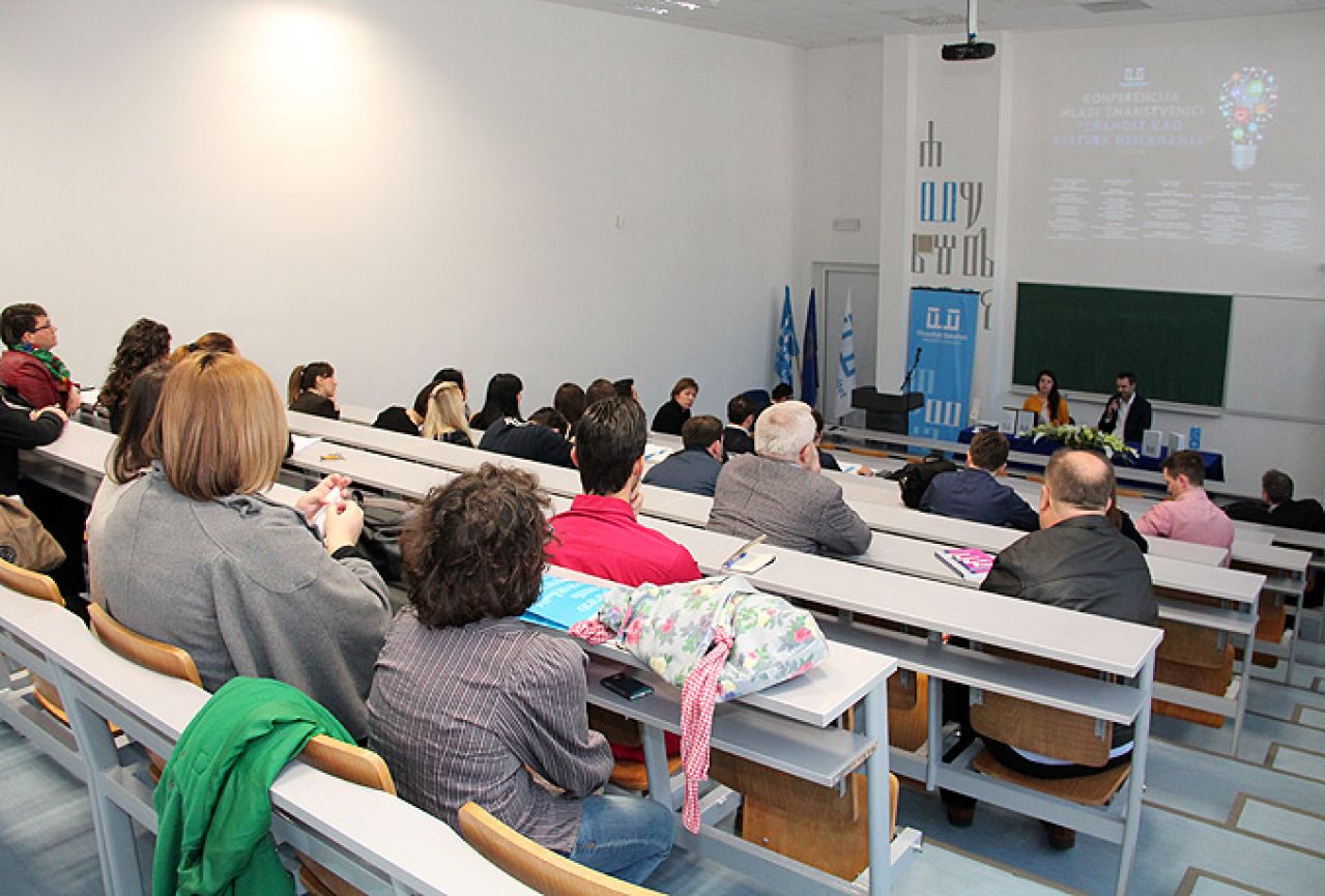 'Neslaganja i razmimoilaženja' među mladim znanstvenicima u Mostaru