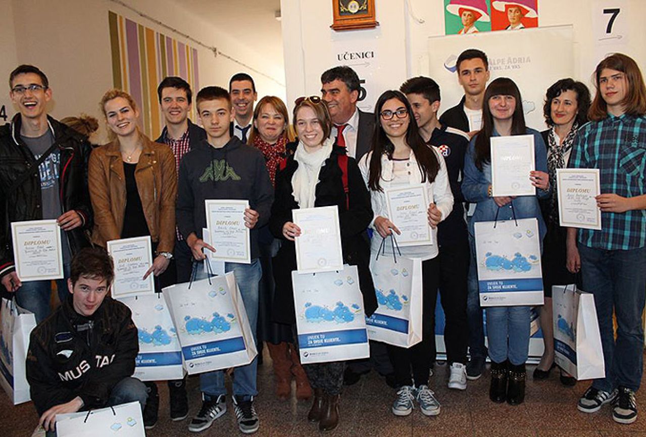 U Čapljini održano natjecanje iz matematike za učenike srednjih škola