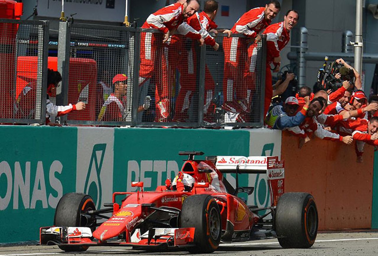 Vettel donio Ferrariju prvu pobjedu nakon 2013. godine!