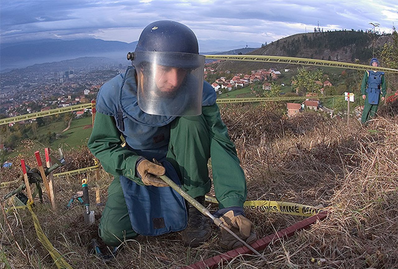 U BiH još 1.176 četvornih kilometara minski sumnjive površine